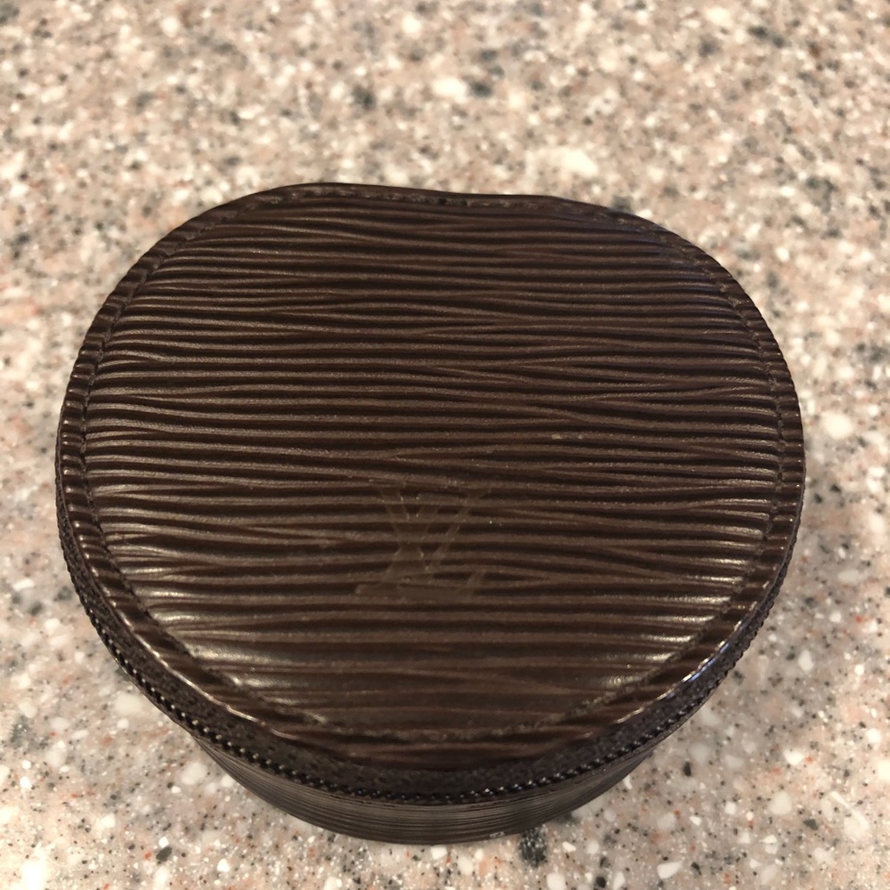 Louis Vuitton Accessories Case